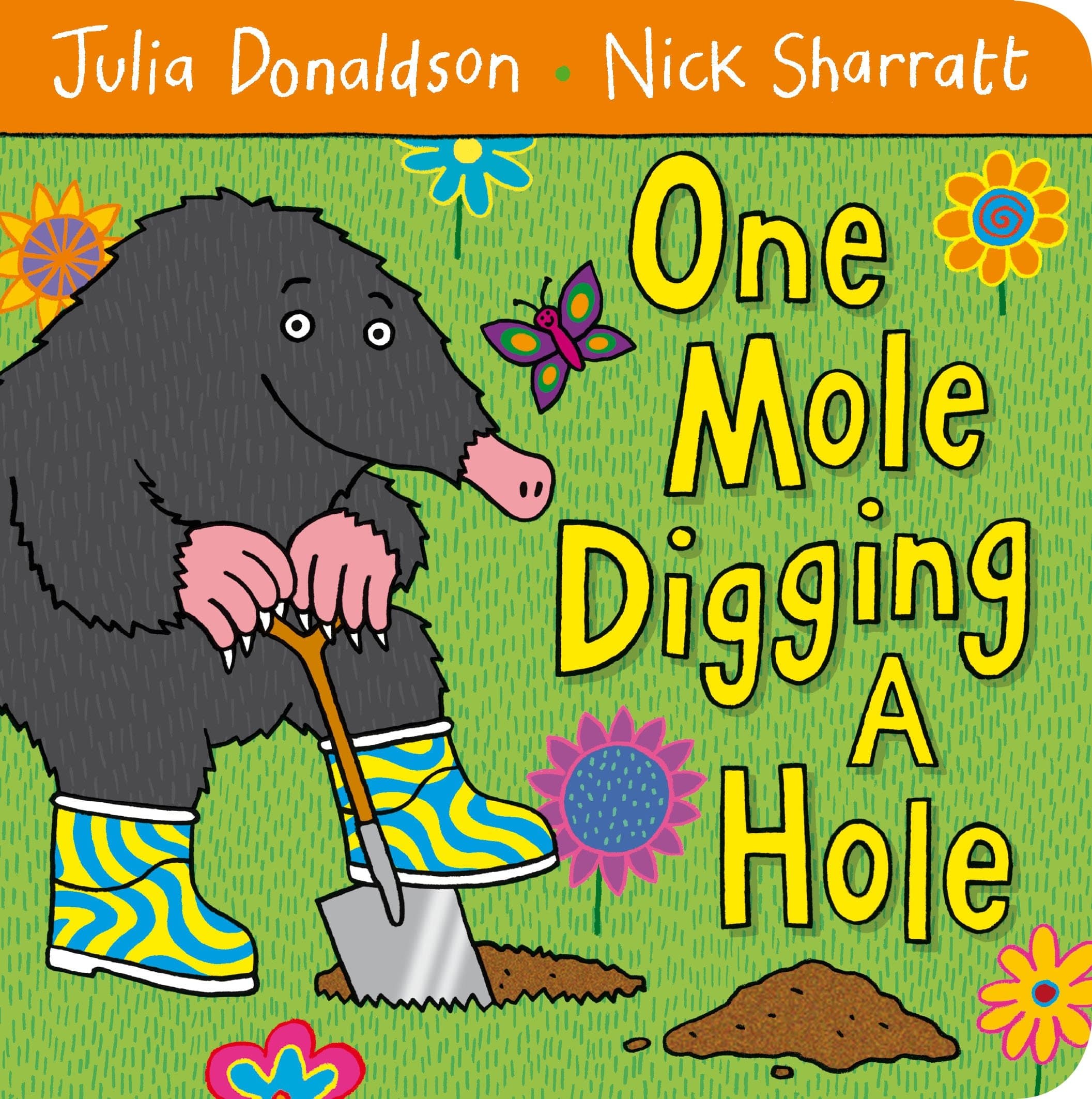 IMG : One Mole digging a hole