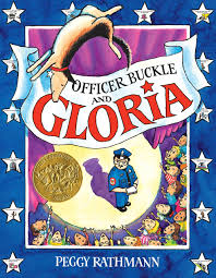 IMG : Officer Buckle And Gloria