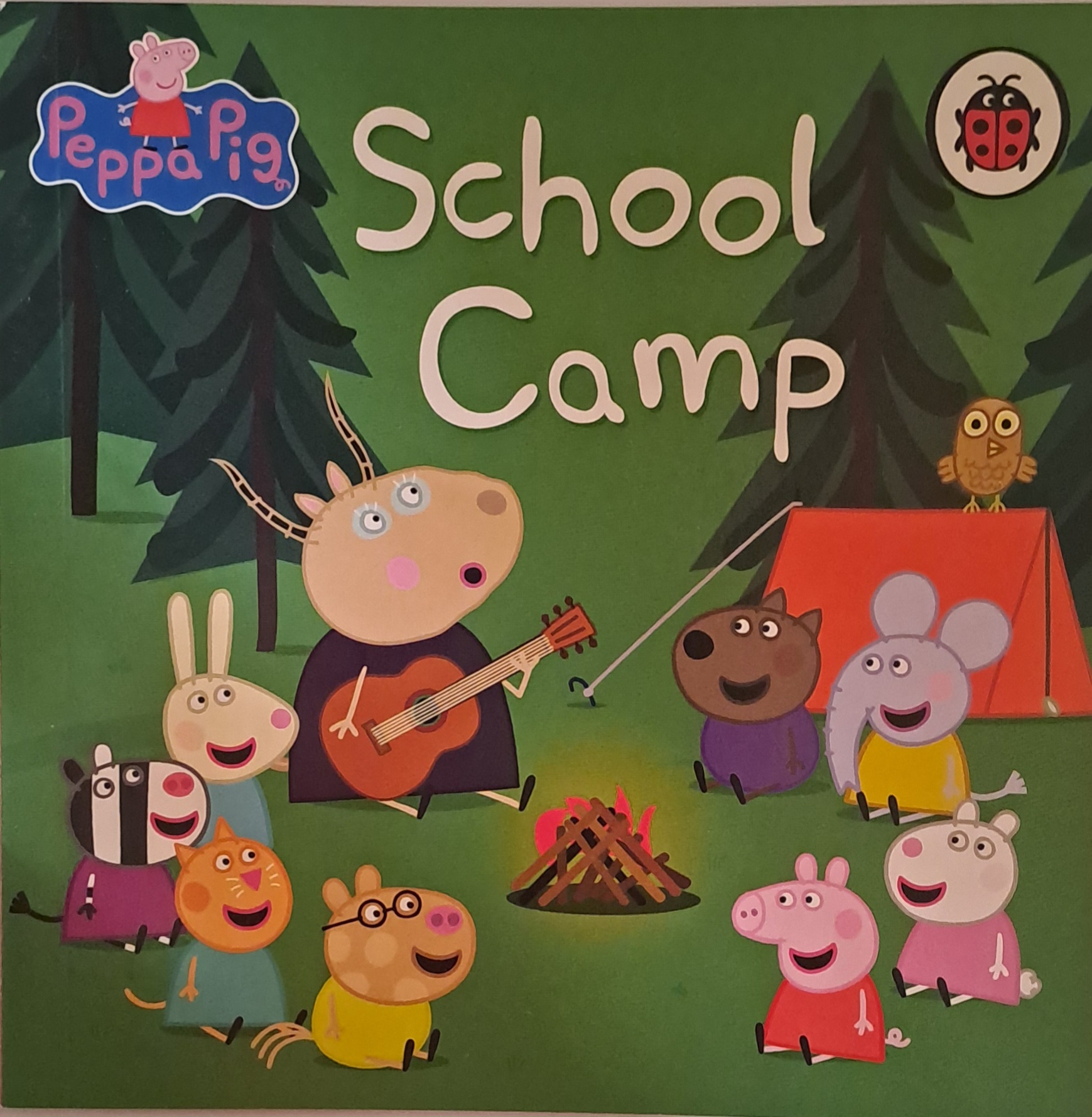 IMG : Peppa Pig Mini Book School Camp 